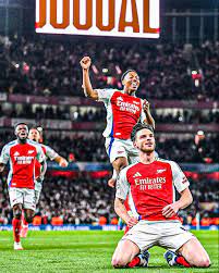 香港四徑大步走評論｜破300萬票房熱潮殺入政界　行山旅遊≠打卡.